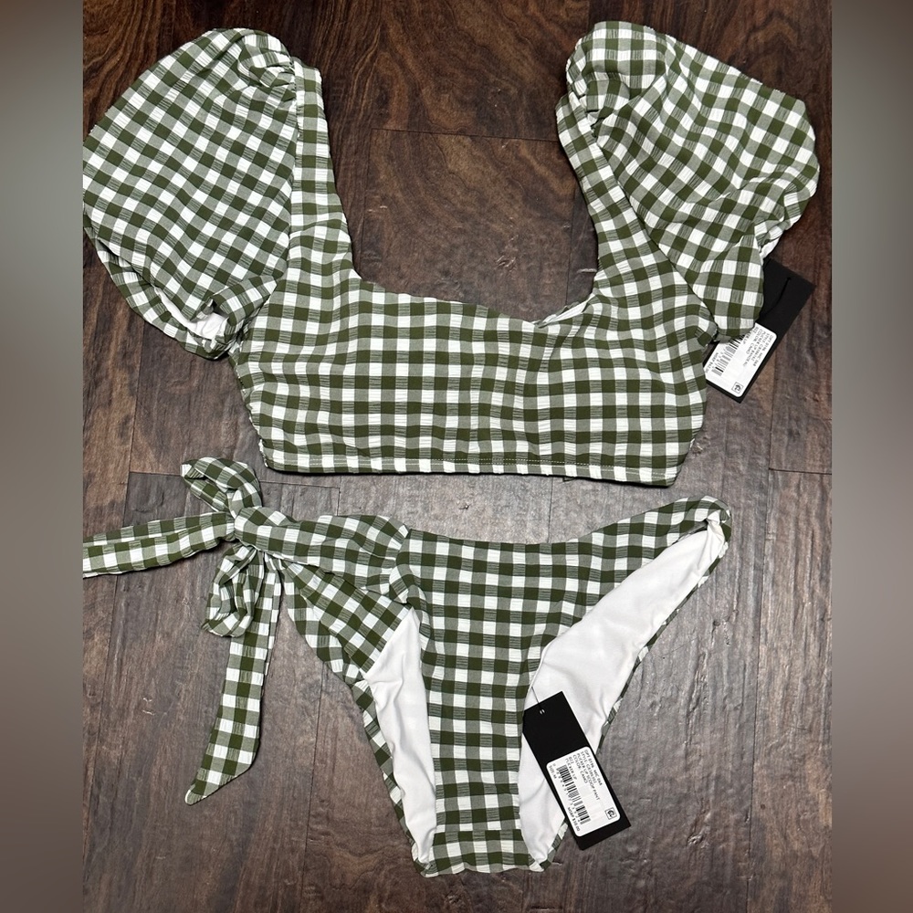 NWT Gianni Bini Bandeau two piece swim suit